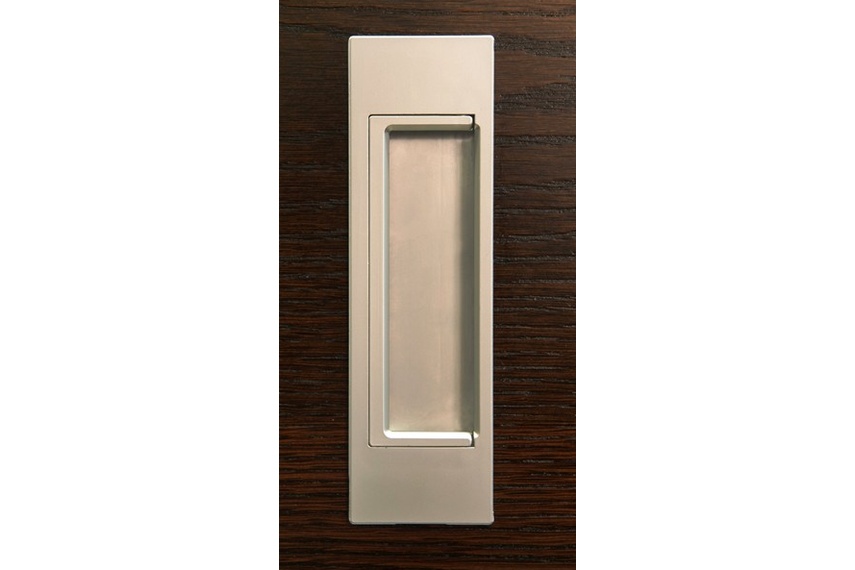 HB679 D flush pull handles are suitable for sliding doors, pivot, or bi-fold doors and cabinetry.