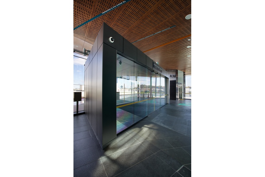 Laminam is the perfect solution to enrich interior design projects, in both commercial and residential environments