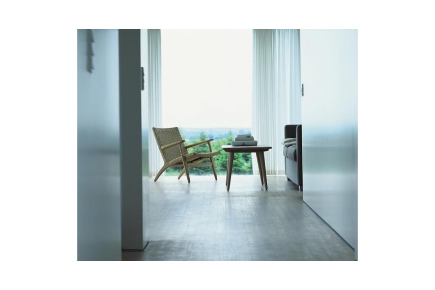 A casual 40s classic designed by Hans J. Wegner