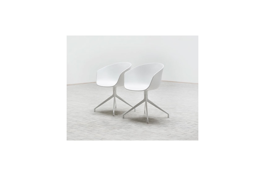 About A Chair with arms – seat is polypropylene in black/white