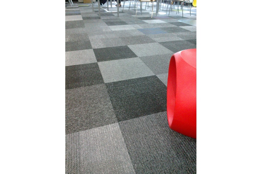 Outlook colourways carpet tile