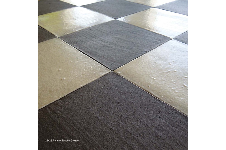 Climatica Ceramiche Tre piu' uno terracotta tiles are available in two colours.