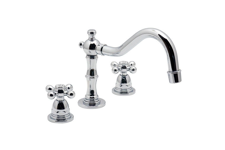 Victoriana 3th basin mixer.