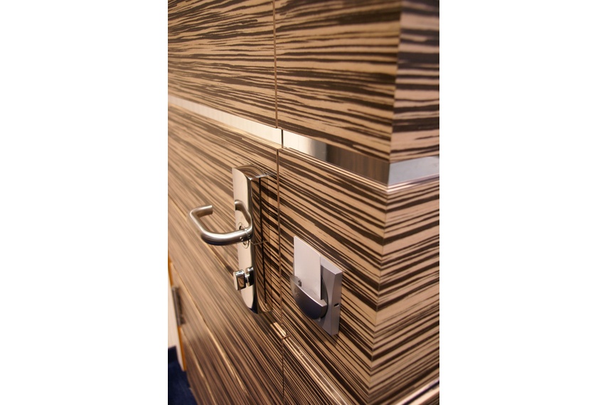 One of the 150 wood grain laminates from Abet Laminati presented by Design Laminates