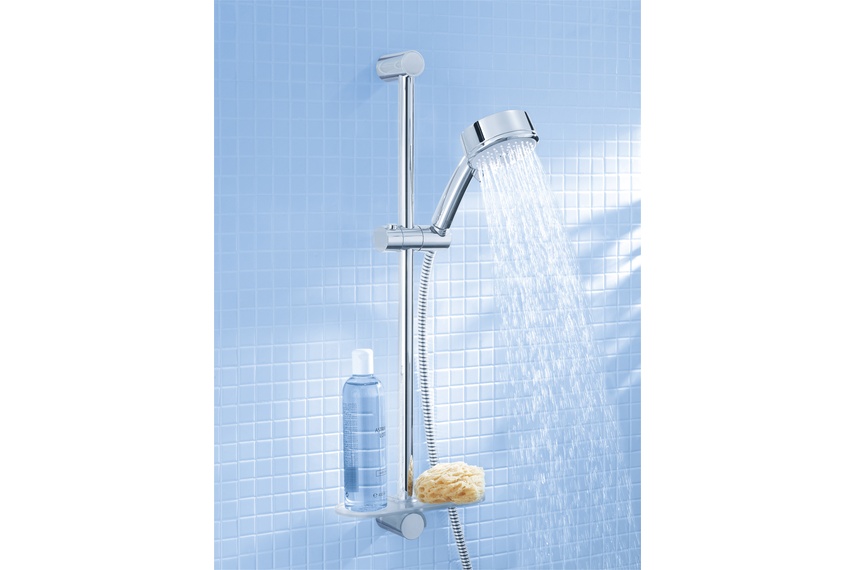Tempesta slide shower.