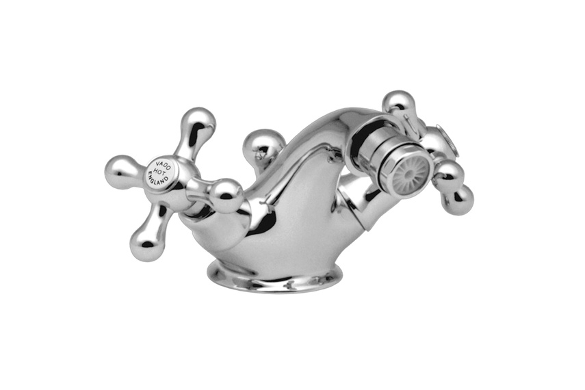 Victoriana chrome bidet mixer.