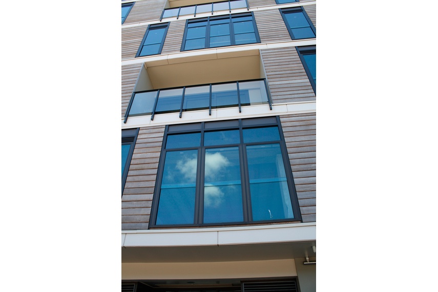 Shugg vertical sliding windows