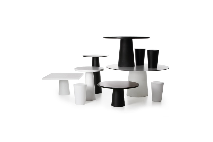 Moooi Container table