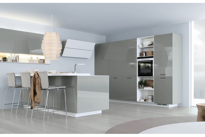 Kyton kitchen with island layout which allows for a complete integration with the living areas.