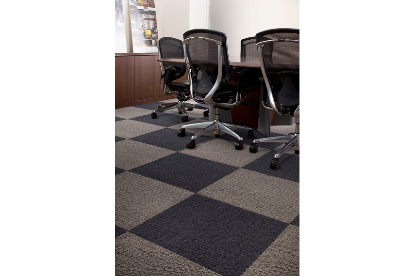 Monochrome carpet tile – Felt and Seal