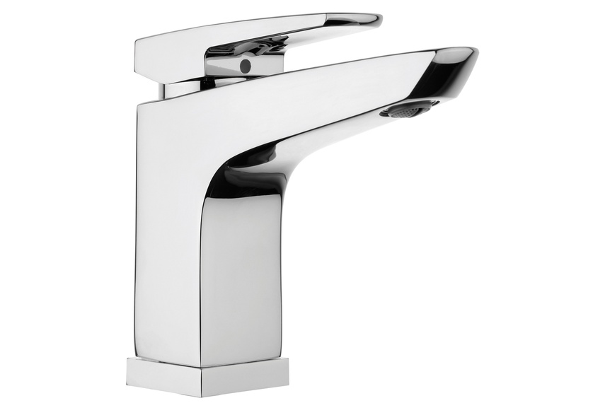 Anglo basin mixer.