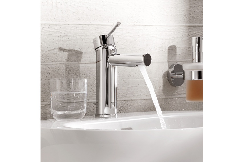 Essence basin mixer.