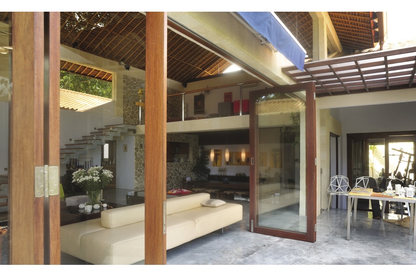 Henderson – Design in motion