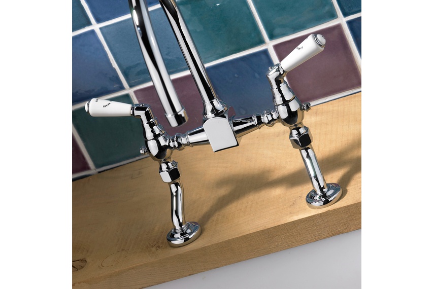 Kitchen Georgian mixer.
