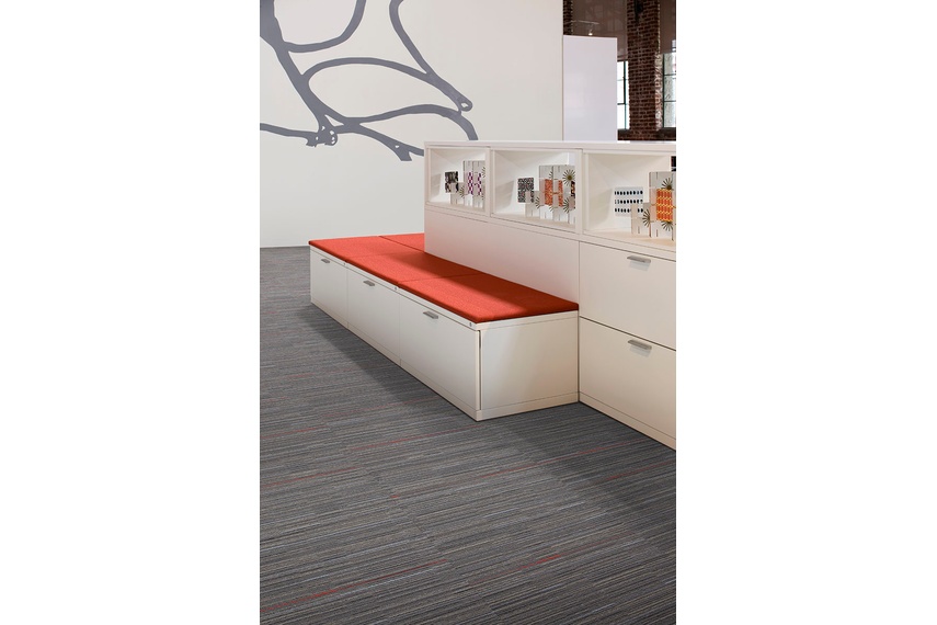 Alliteration carpet tile – Mineral Persimmon