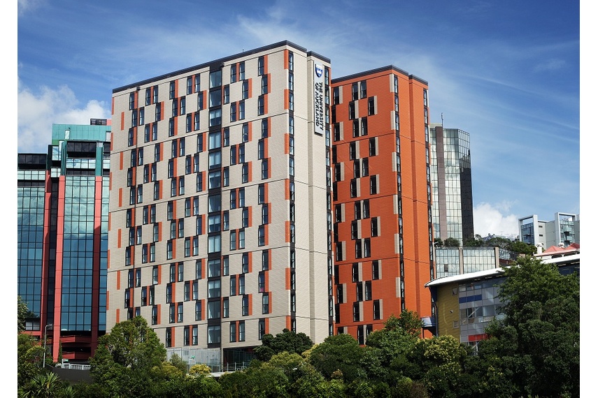 Moeding clay tiles are available in a range of standard colours and surfaces.